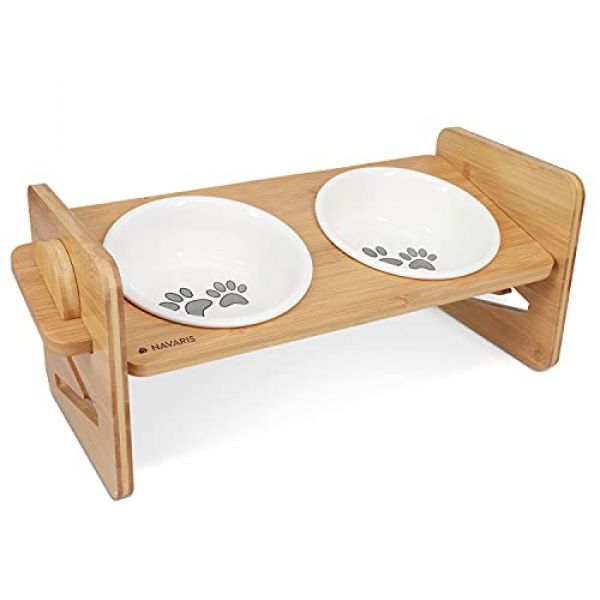 Hundebar mit Keramik-Näpfen von